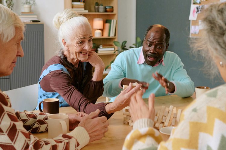 Someren Glen Senior Living Community in Centennial, CO - someren glen senior group playing game