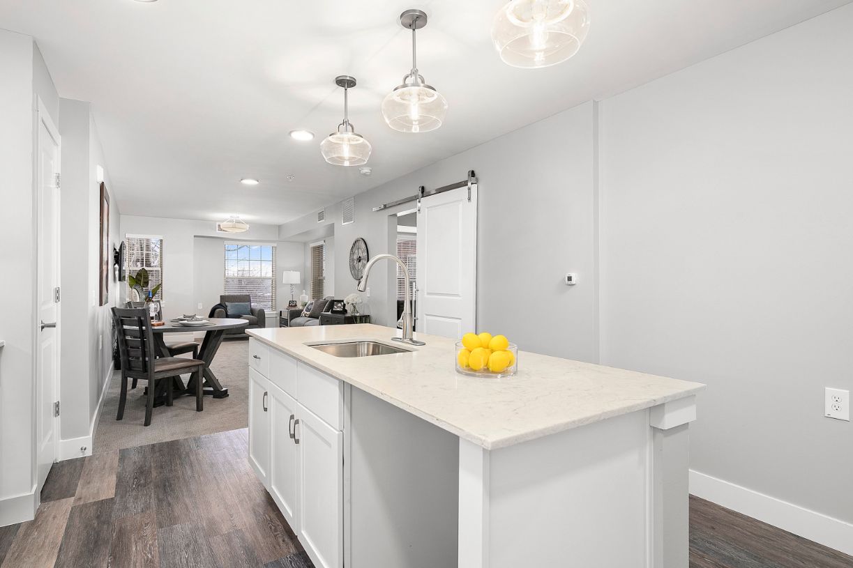 Modern Independent Living Apartments for Seniors in Centennial, CO